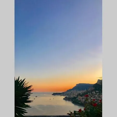 Sara Magnifico Trilocale Vista Mare E Monaco Apartment