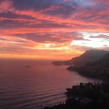 Sara Magnifico Trilocale Vista Mare E Monaco *